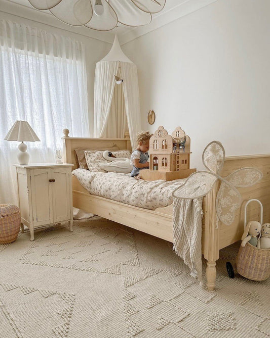 Estelle Vintage Kids Bed - Hide & Seek Kids - Estelle_SNG_White