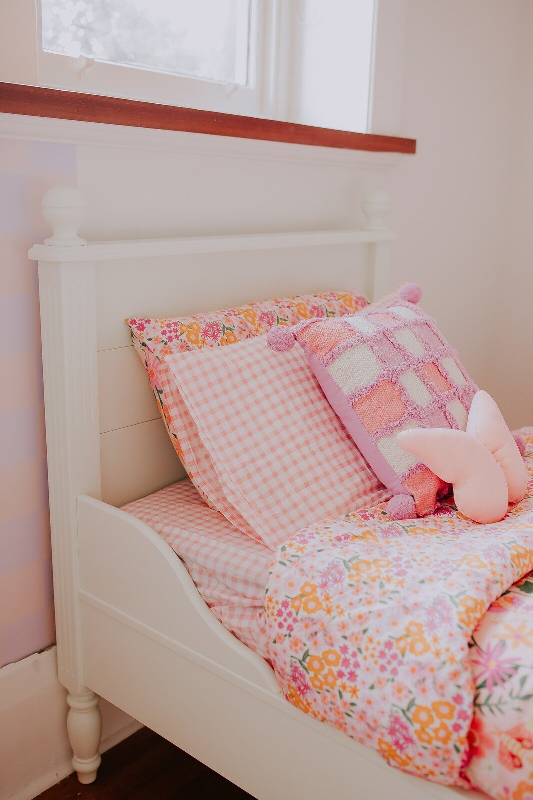 Estelle Vintage Kids Bed - Hide & Seek Kids - Estelle_SNG_White