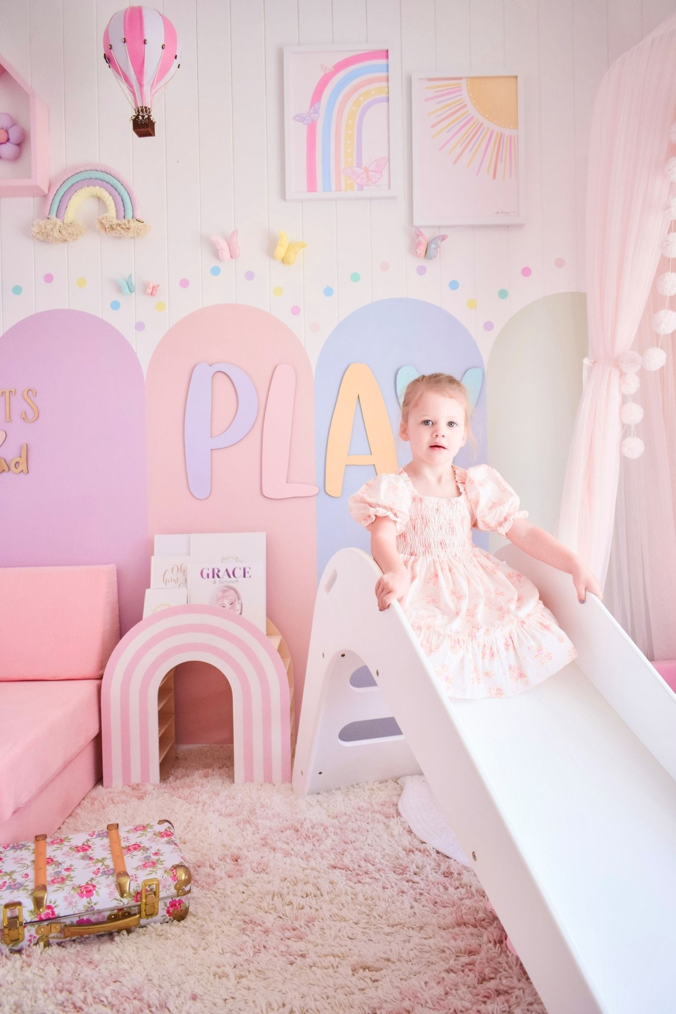 Galaxy Indoor Slide - Hide & Seek Kids - Galaxy_Slide_White