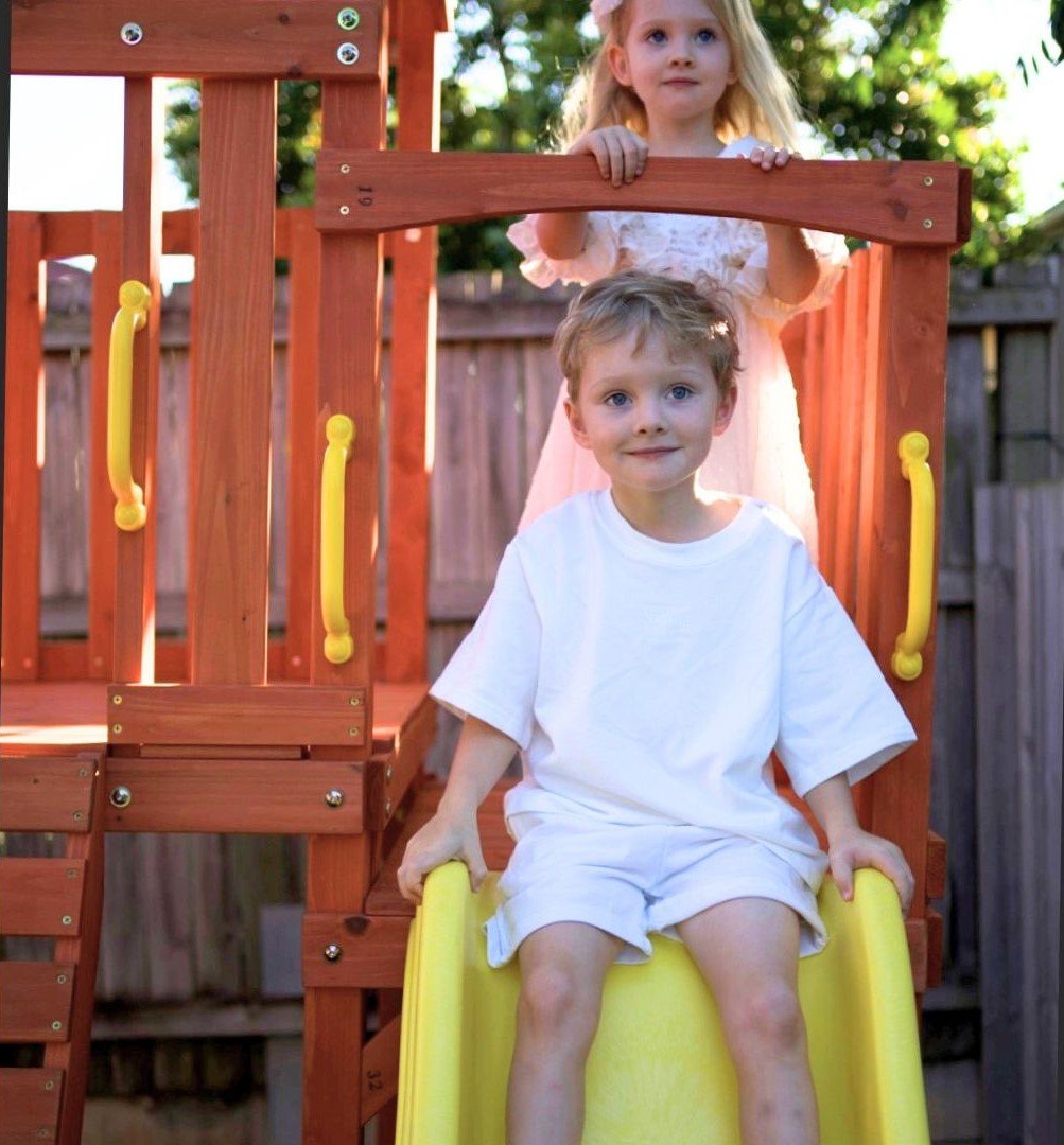 Georgia Swing Fort - Hide & Seek Kids