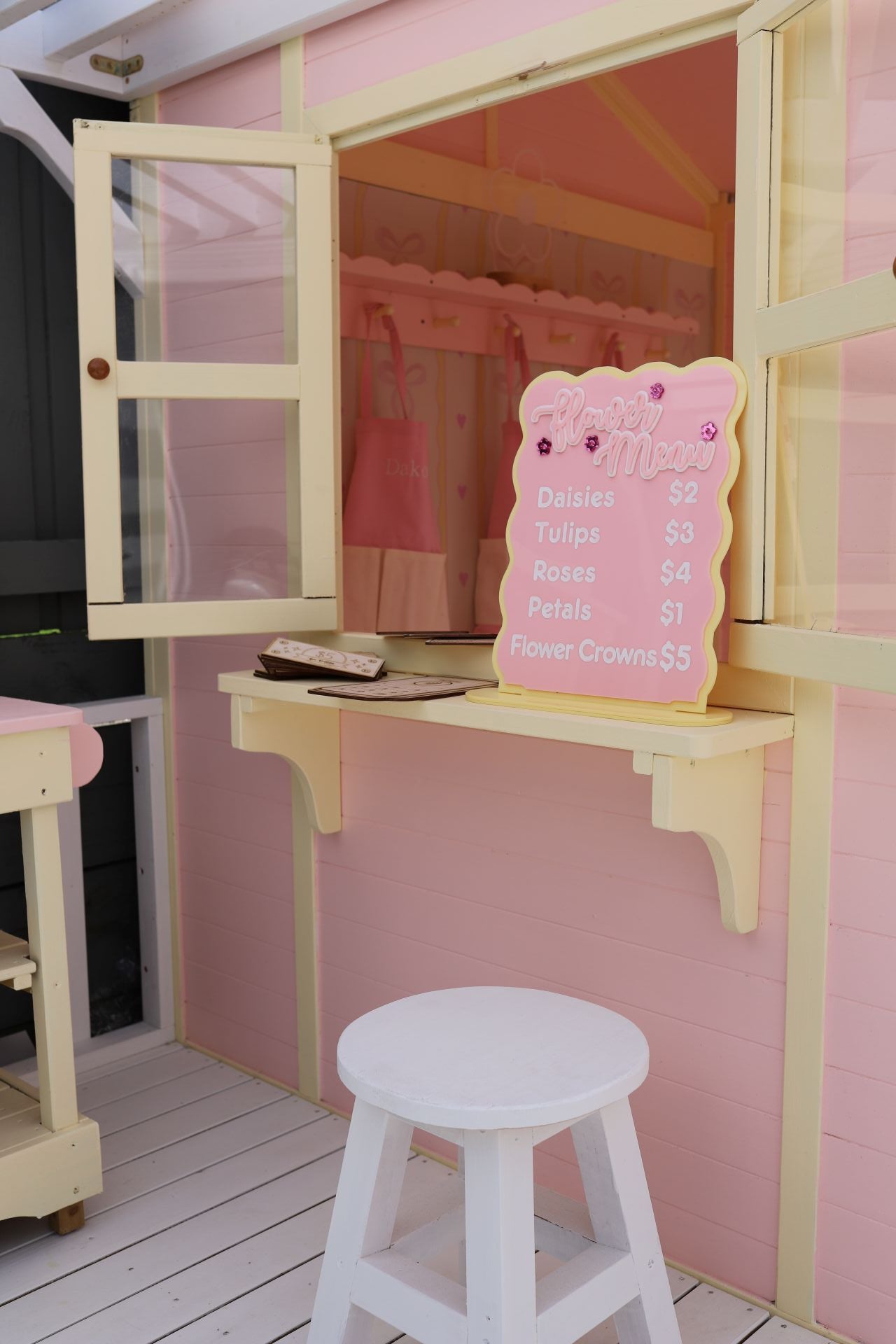 Herbie Cubby House - Hide & Seek Kids - Herbie - Cubby