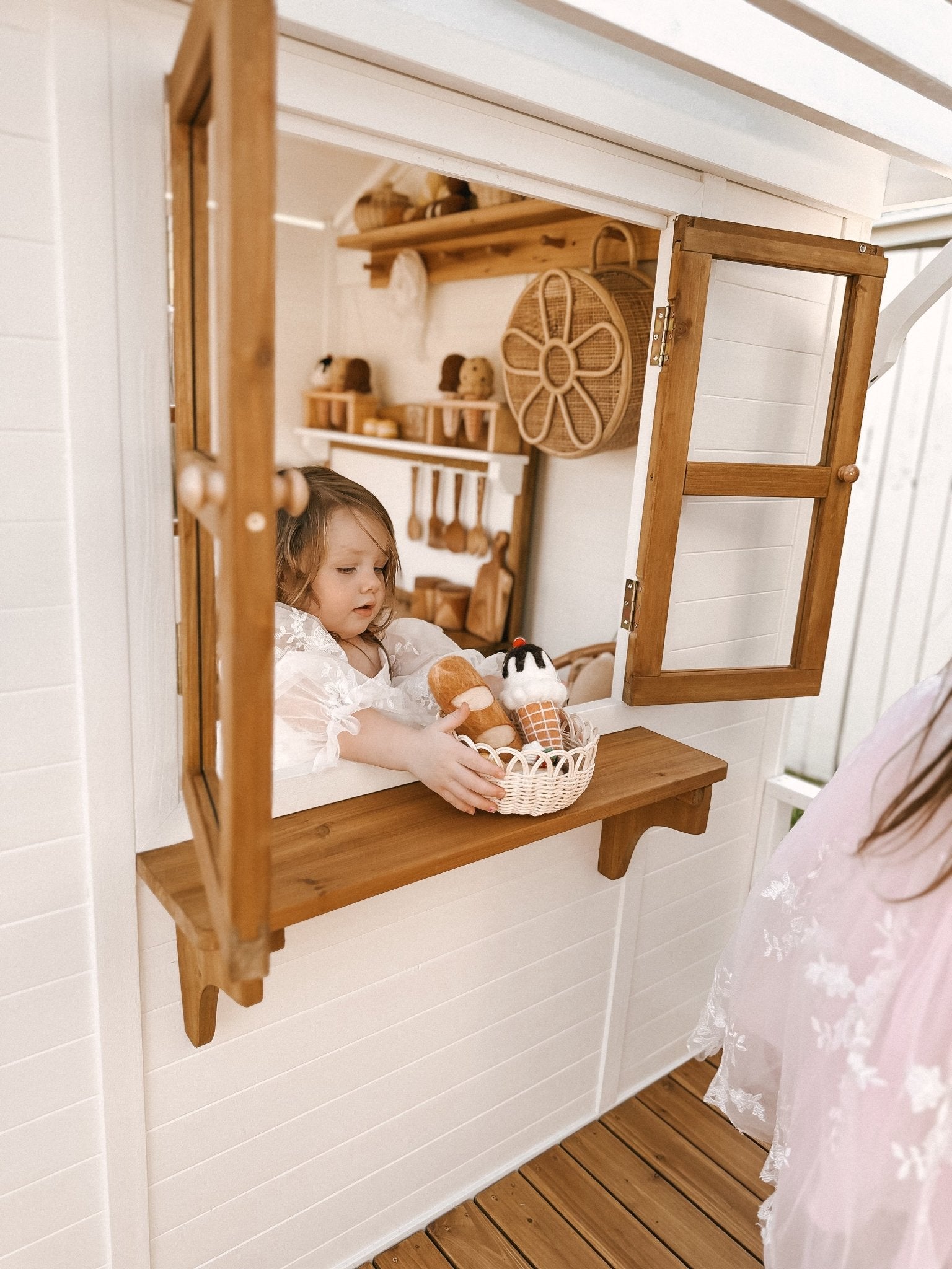 Herbie Cubby House - Hide & Seek Kids - Herbie - Cubby