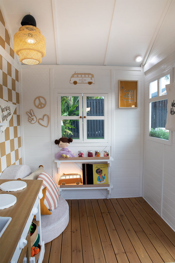 The Little Manor Cubby House – Hide & Seek Kids