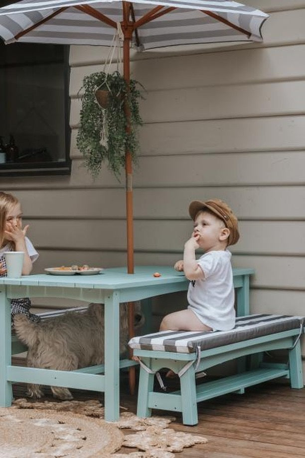 Childrens table and chairs with clearance umbrella