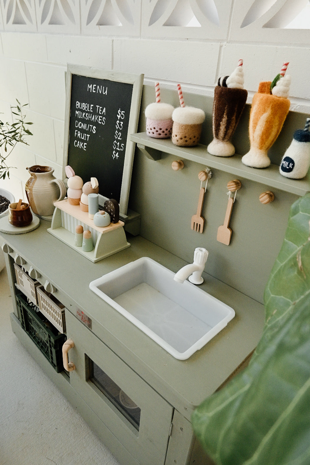 Mud Kitchen - Blackboard