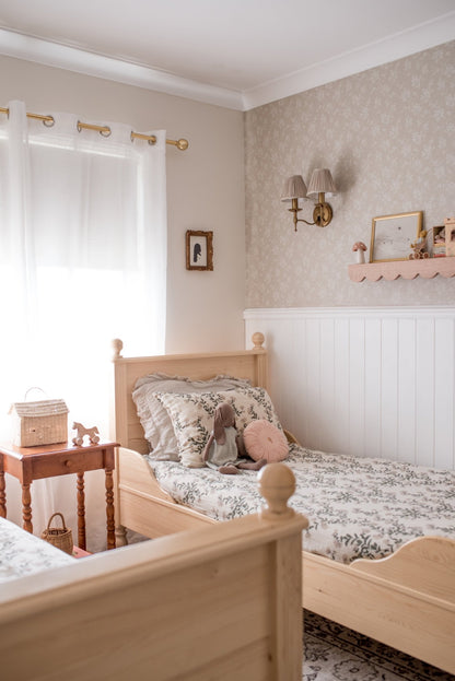 Estelle Vintage Kids Bed - Hide & Seek Kids - Estelle_SNG_White