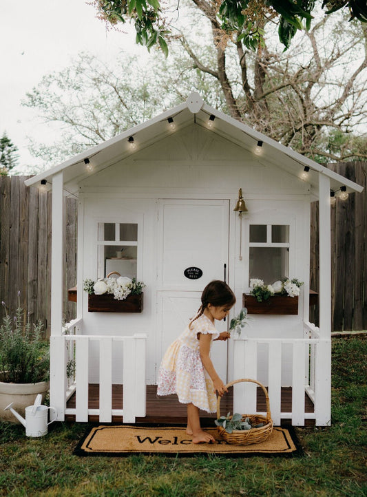 Frankie Grand Cubby House - Hide & Seek Kids