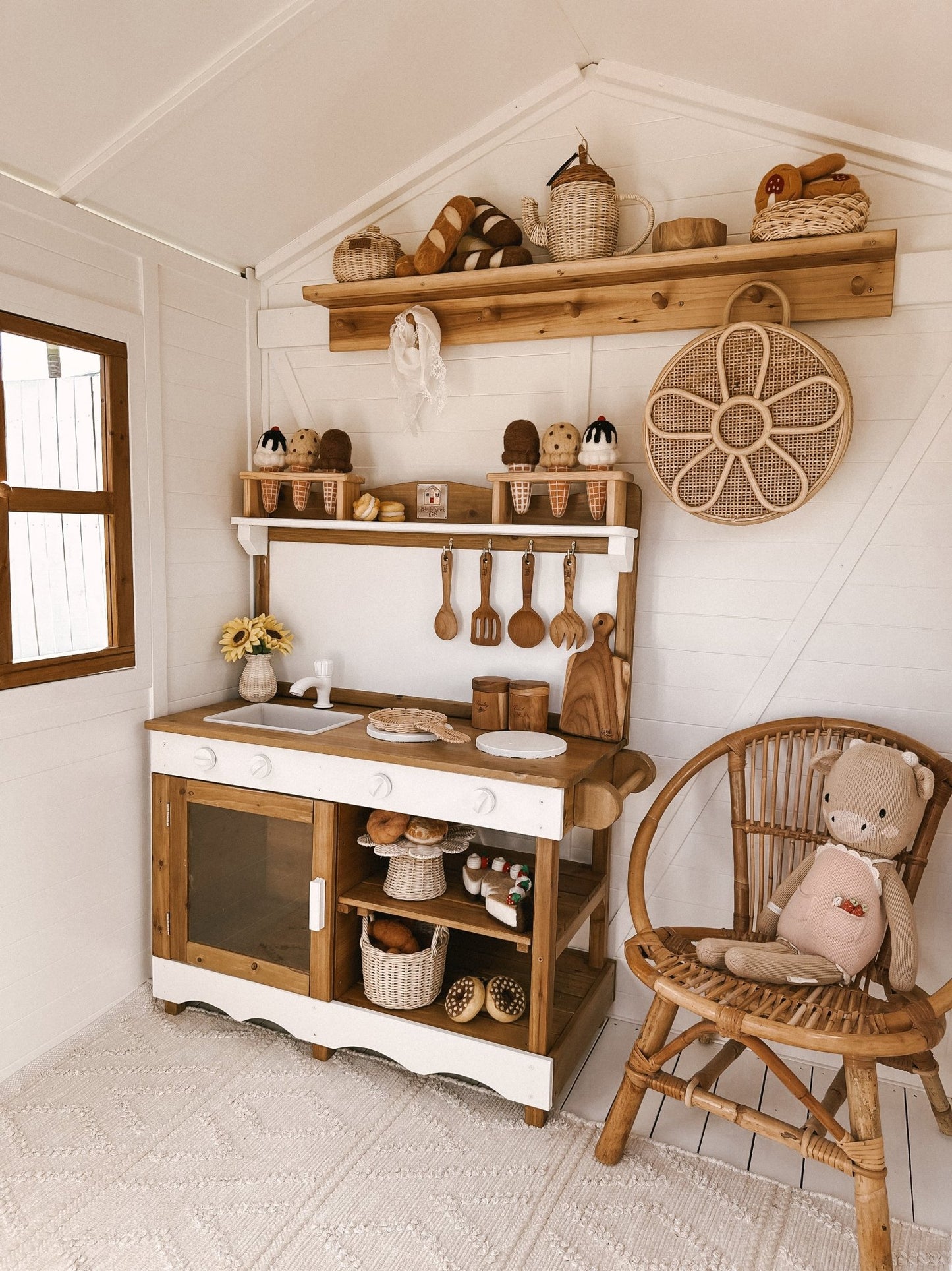 Herbie Cubby House - Hide & Seek Kids - Herbie - Cubby