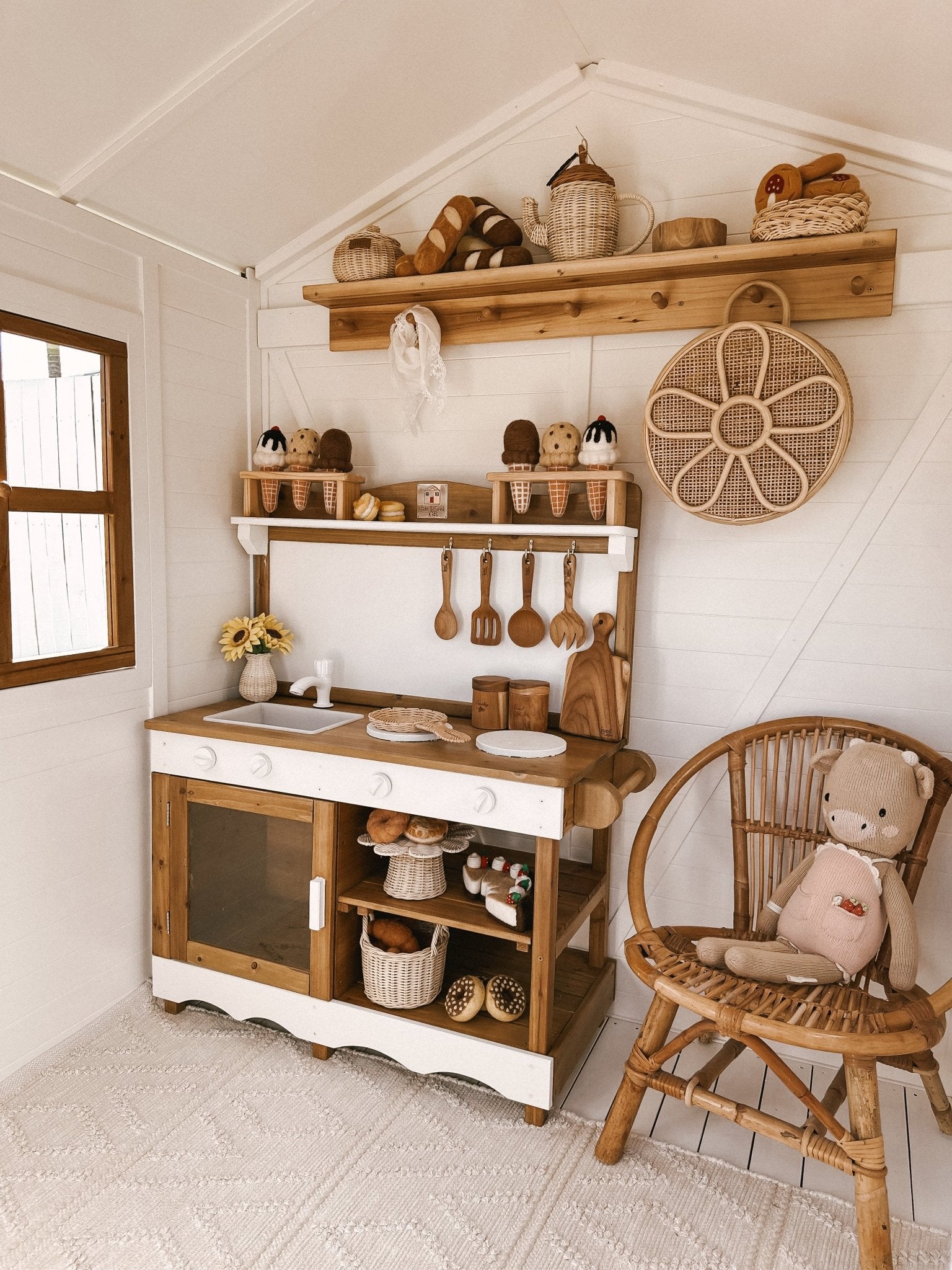 Herbie Cubby House - Hide & Seek Kids - Herbie - Cubby