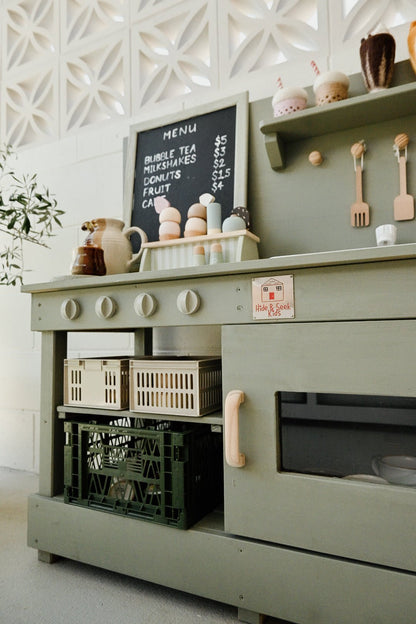 Mud Kitchen - Blackboard - Hide & Seek Kids - Mud_Kitchen_Bboard