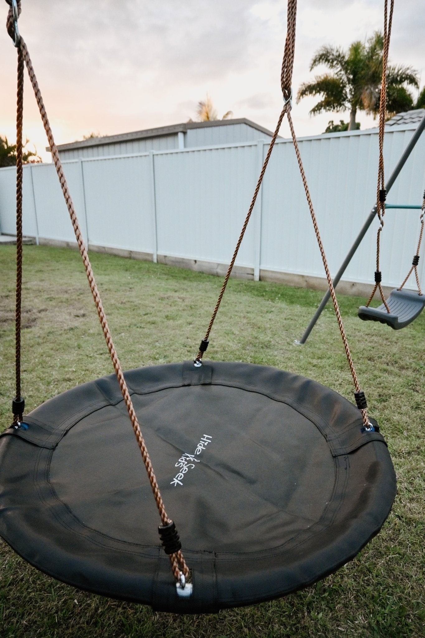 Nest Swing addon - Hide & Seek Kids