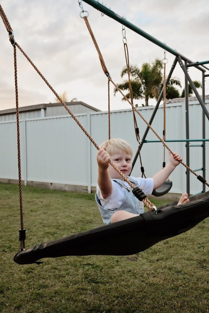 Nest Swing addon - Hide & Seek Kids