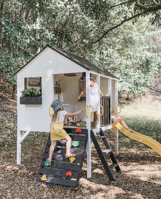 Oscar Cubby House - Hide & Seek Kids