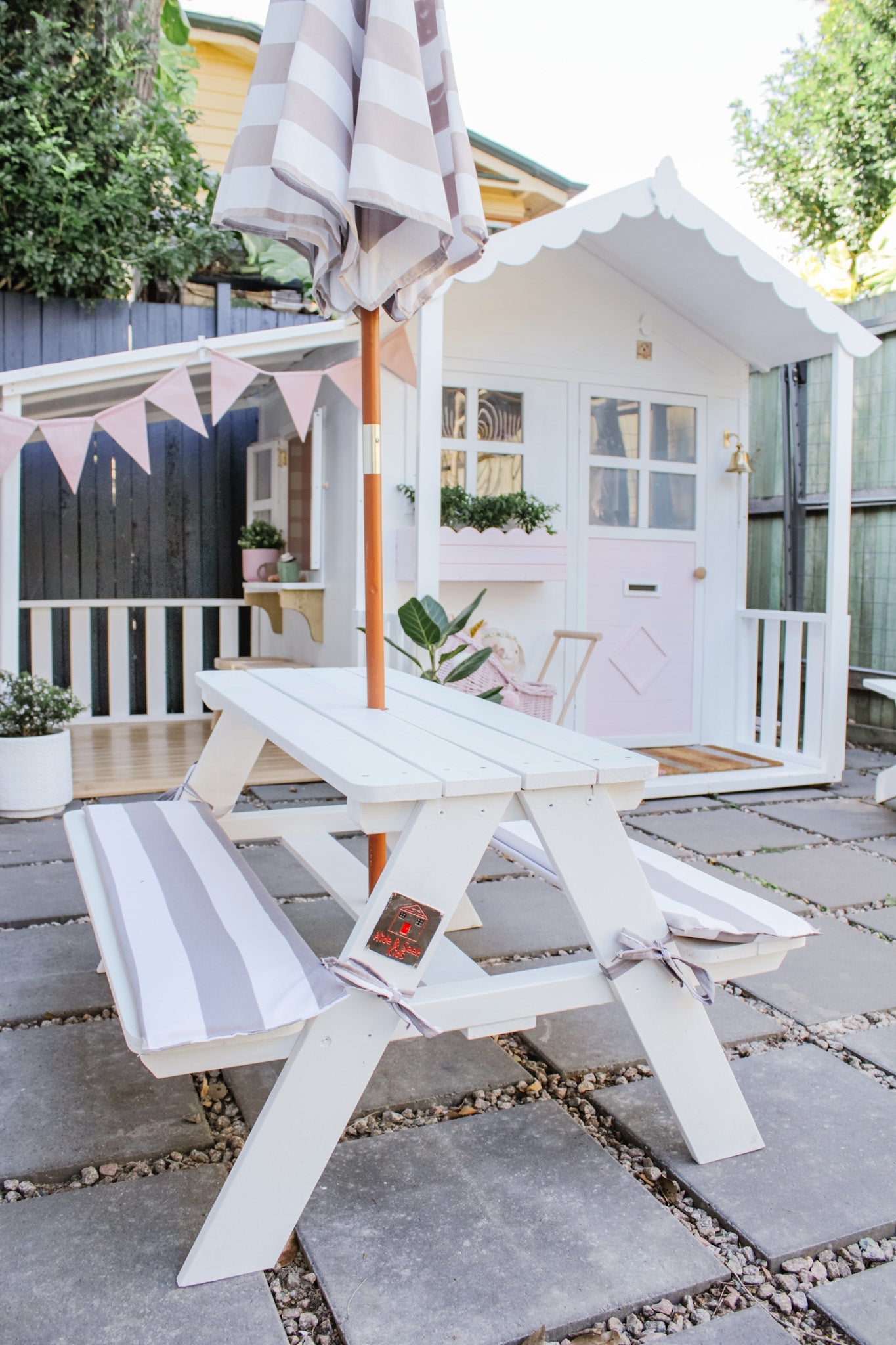 Picnic Table - Umbrella & Cushions - Hide & Seek Kids - Picnic_Table_Grey