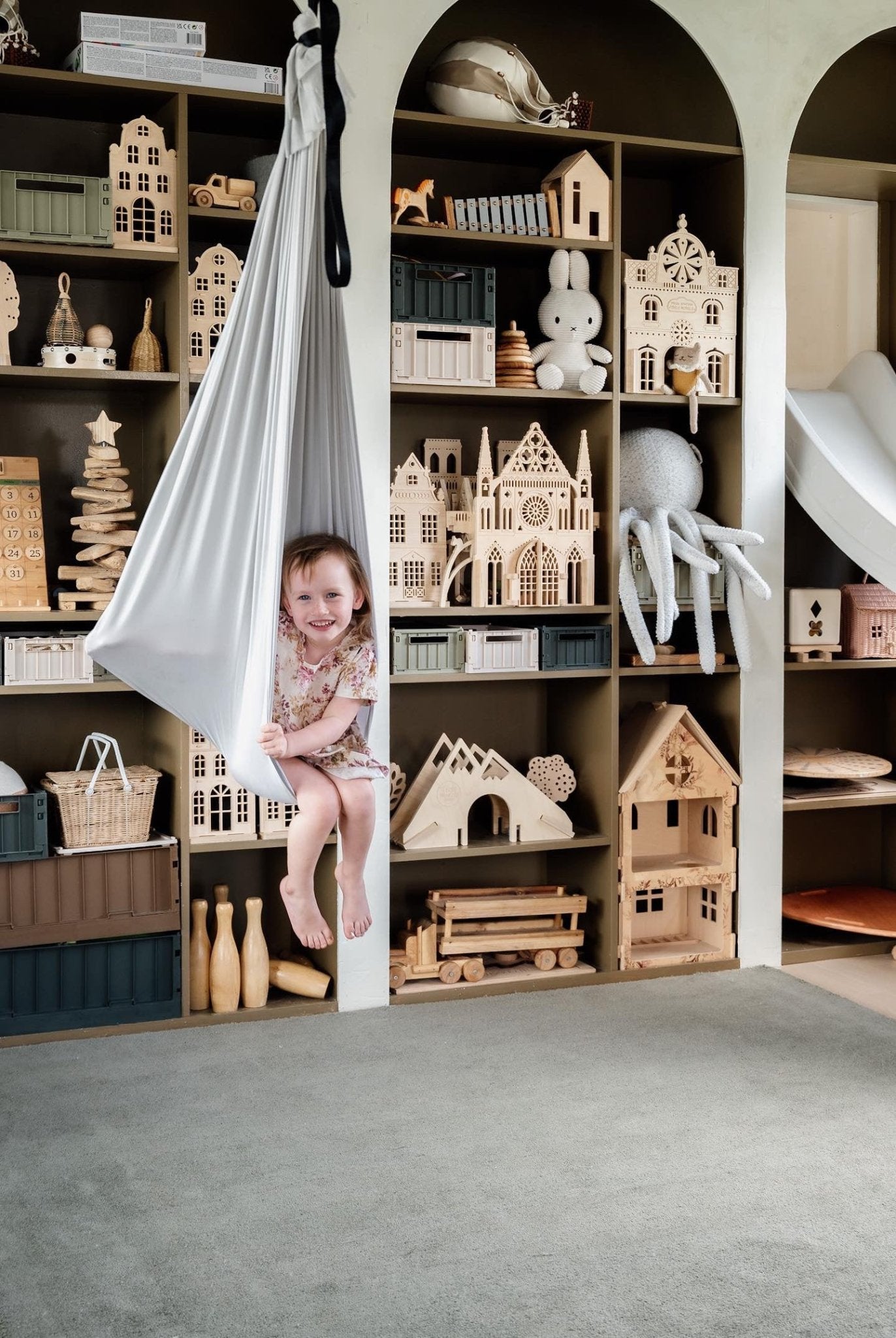 Sensory Swing - Hide & Seek Kids