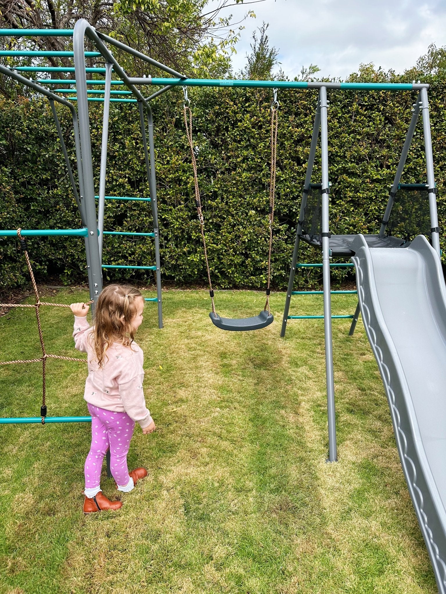 The Poppie Playset - Hide & Seek Kids