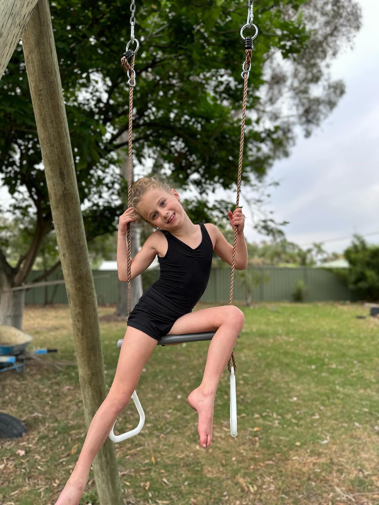 Trapeze Bar - Hide & Seek Kids - Trapeze_bar
