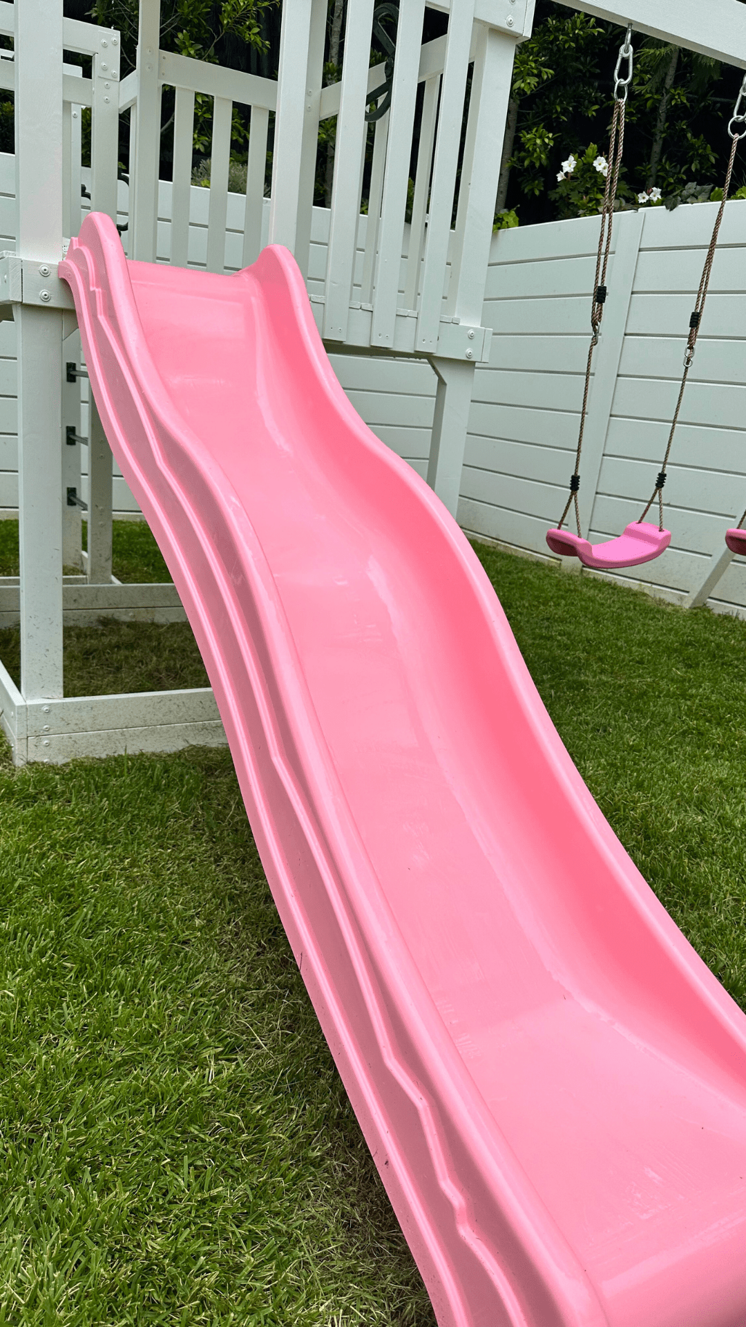 Wavy Plastic Slide - Hide & Seek Kids - 2.2m_yellow